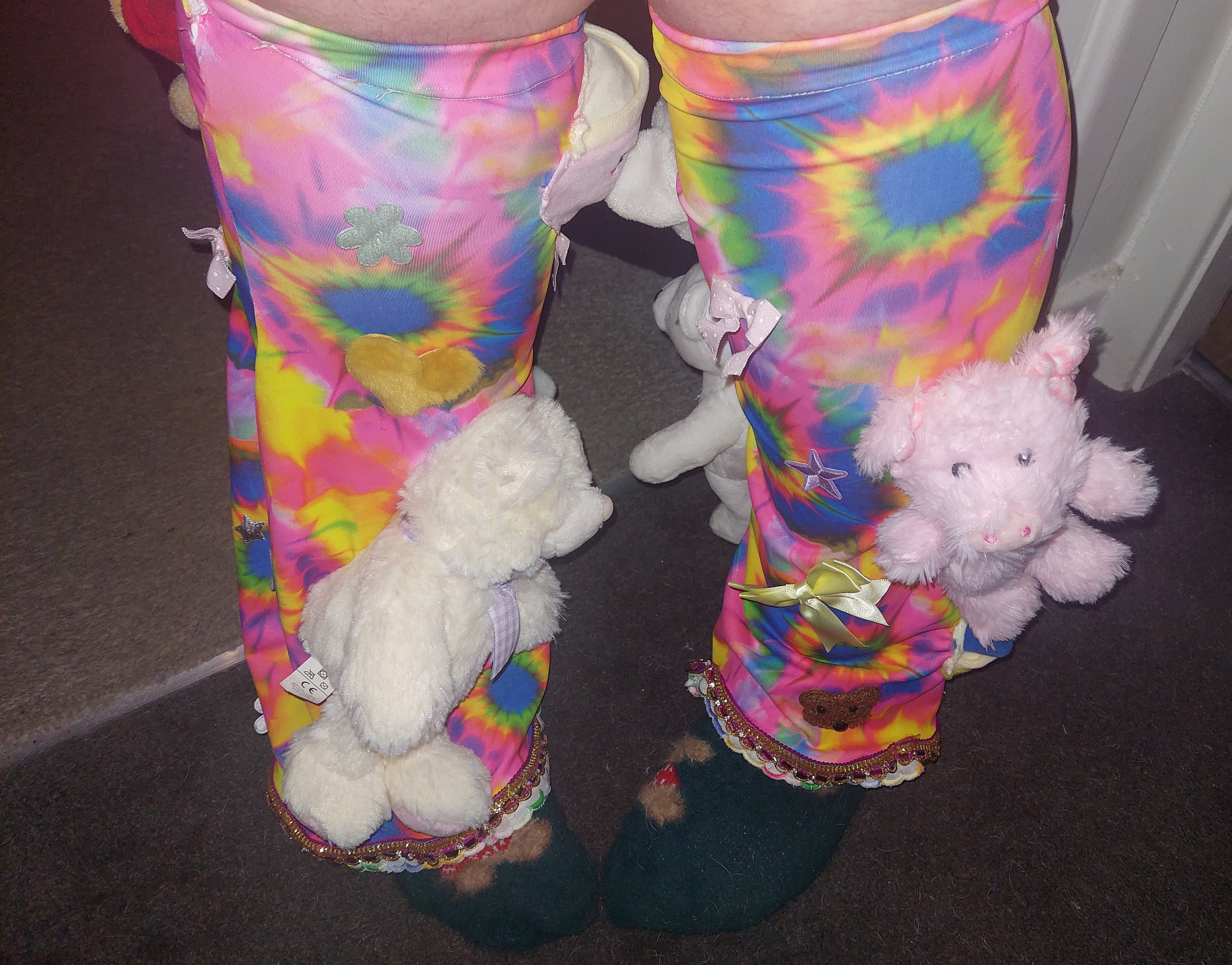 Plushie Pop Legwarmers!